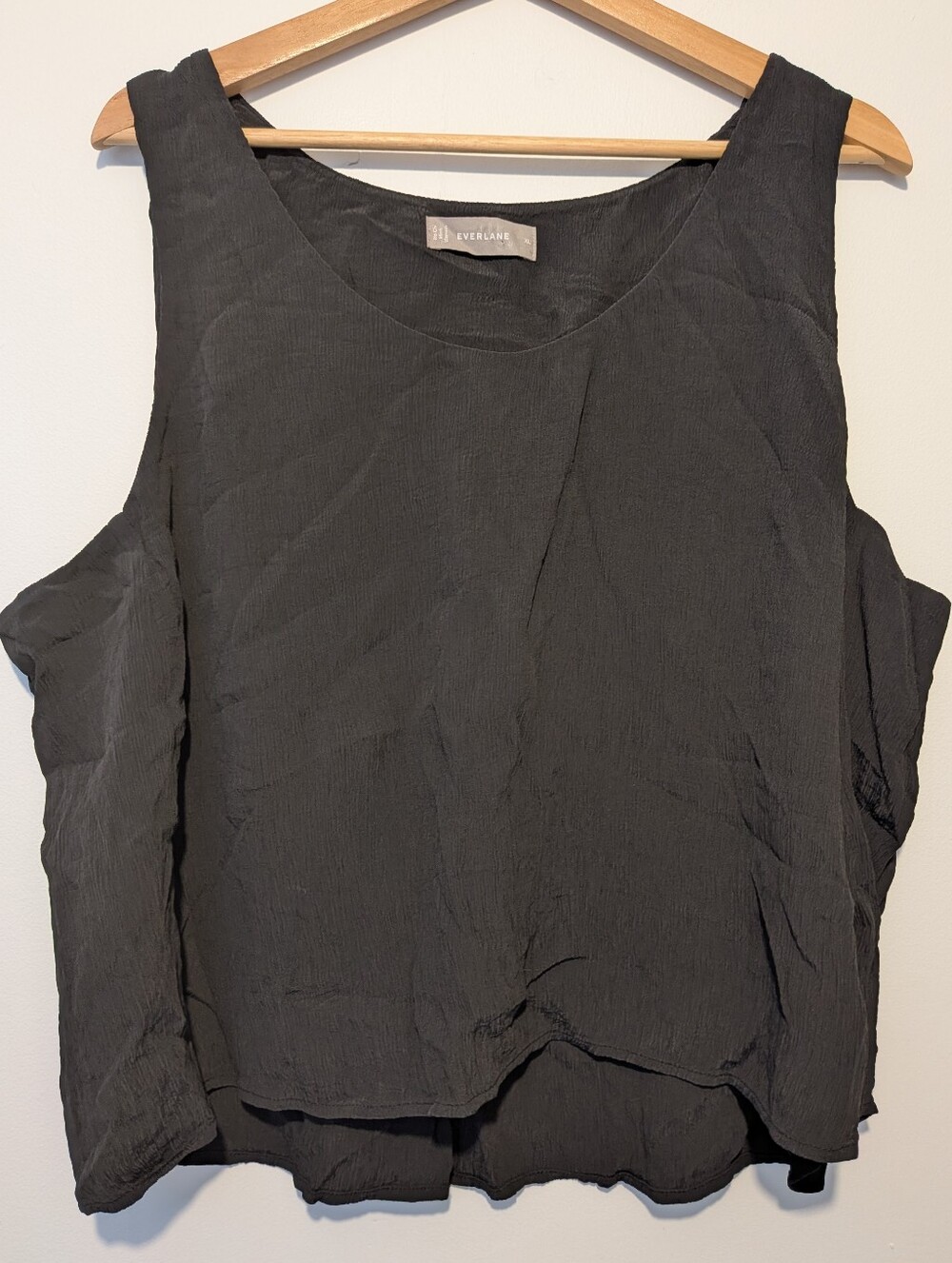 Everlane Crinkled Tank Top Size XL Black